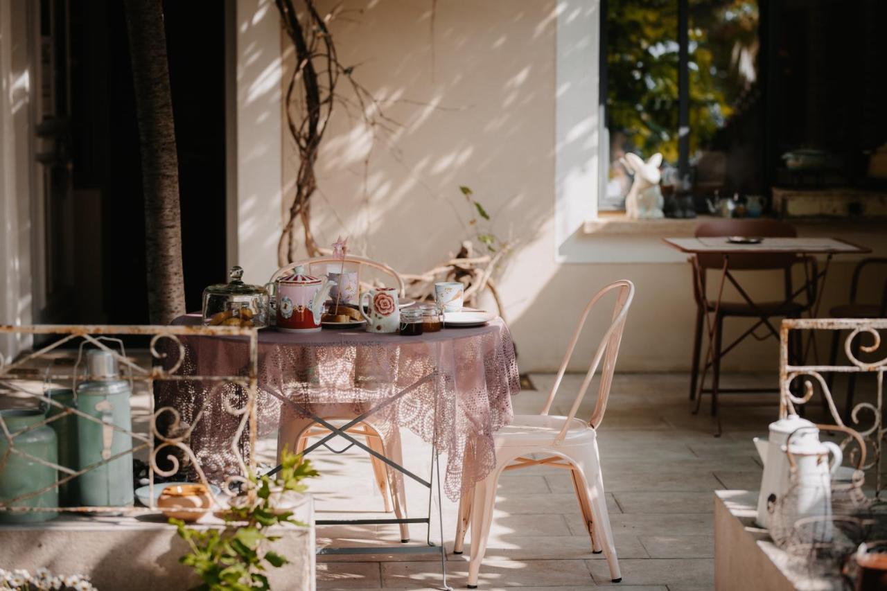 Les intérieurs d'Angèle Bed and Breakfast Pernes-les-Fontaines Exterior foto